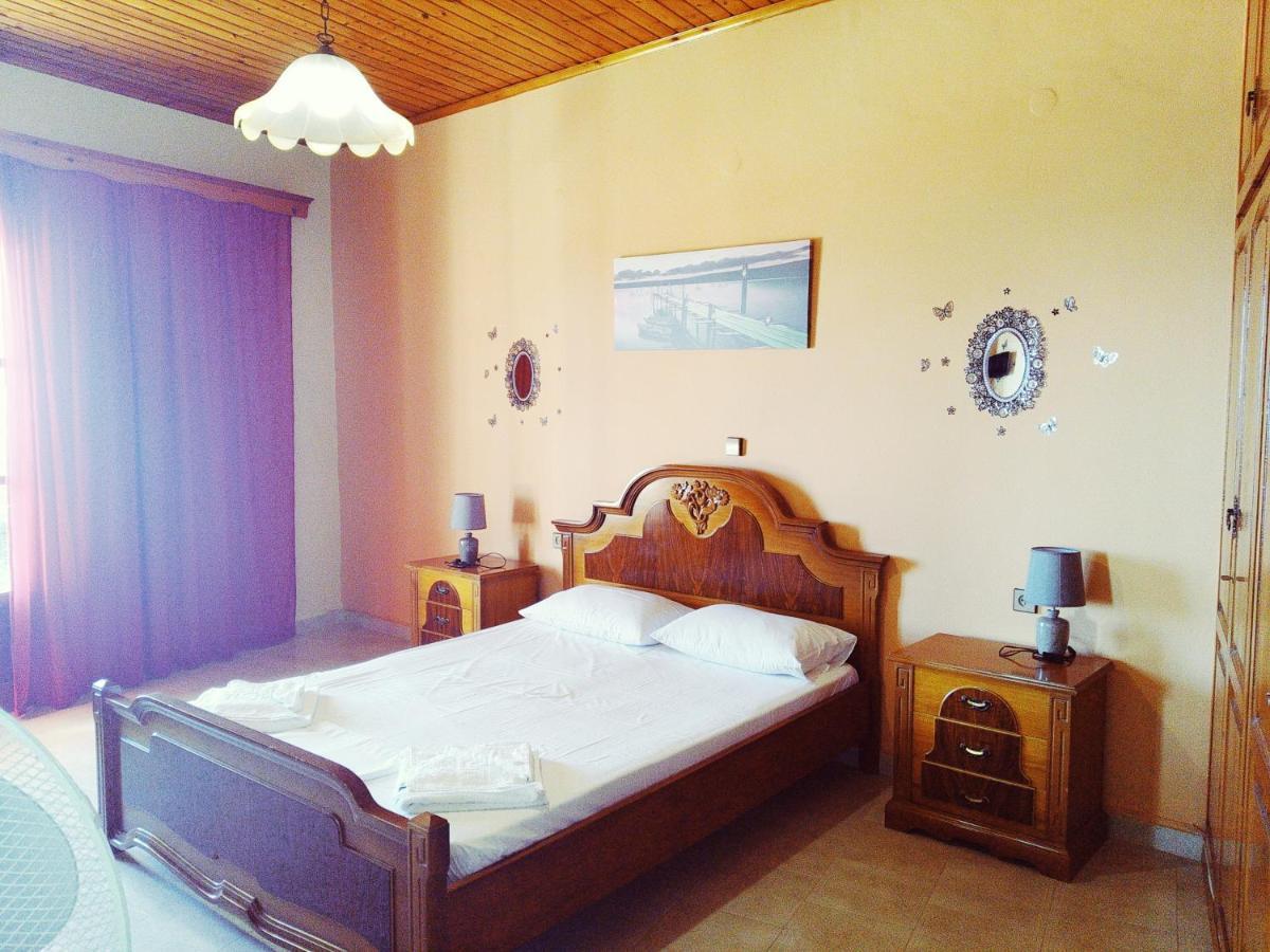 Traditional Panoramic Sea View House Lákones المظهر الخارجي الصورة