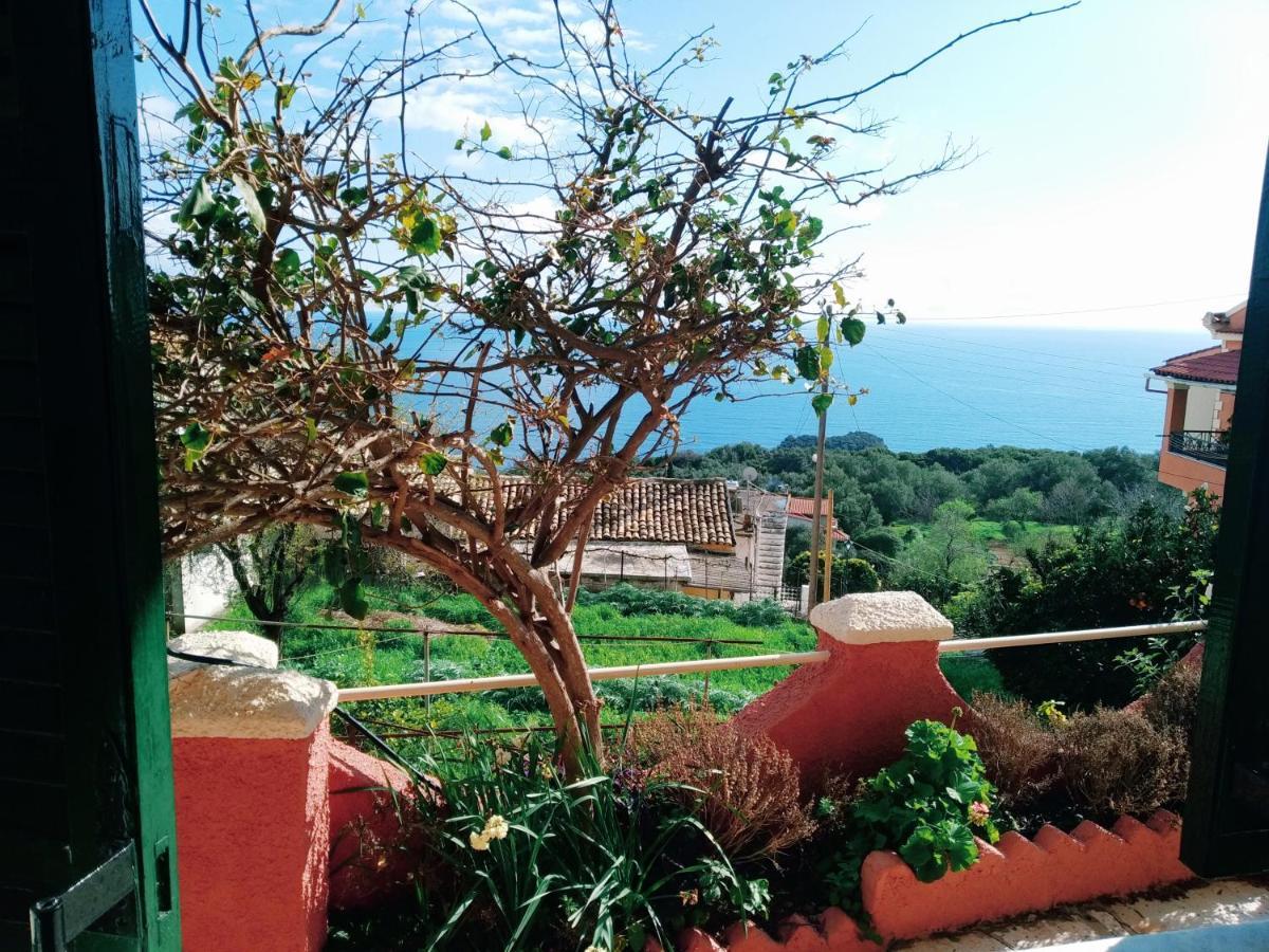Traditional Panoramic Sea View House Lákones المظهر الخارجي الصورة
